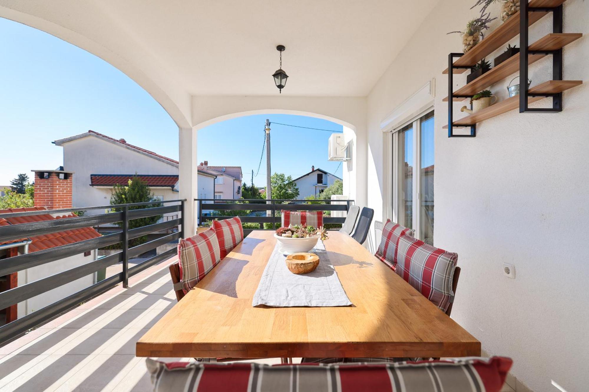 Apartment Pantalon, Big Terrace And Free Parking Задар Экстерьер фото
